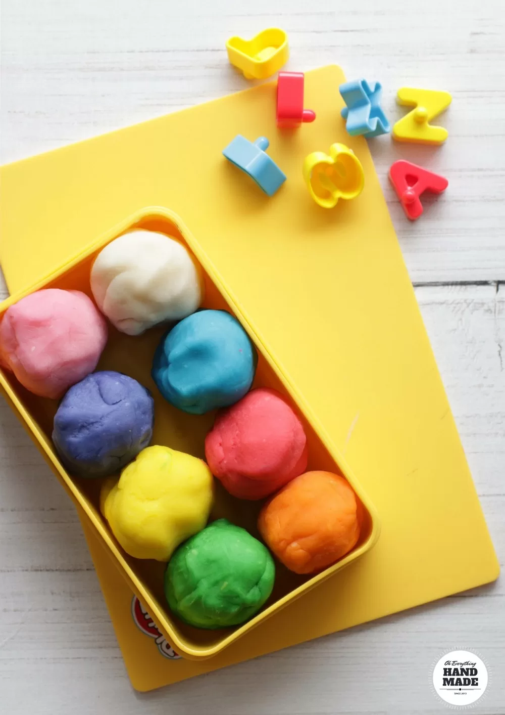 DIY Essential Oil Infused Play-Dough