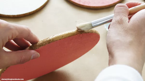 To make your edges pop, add a dash of gold paint to them